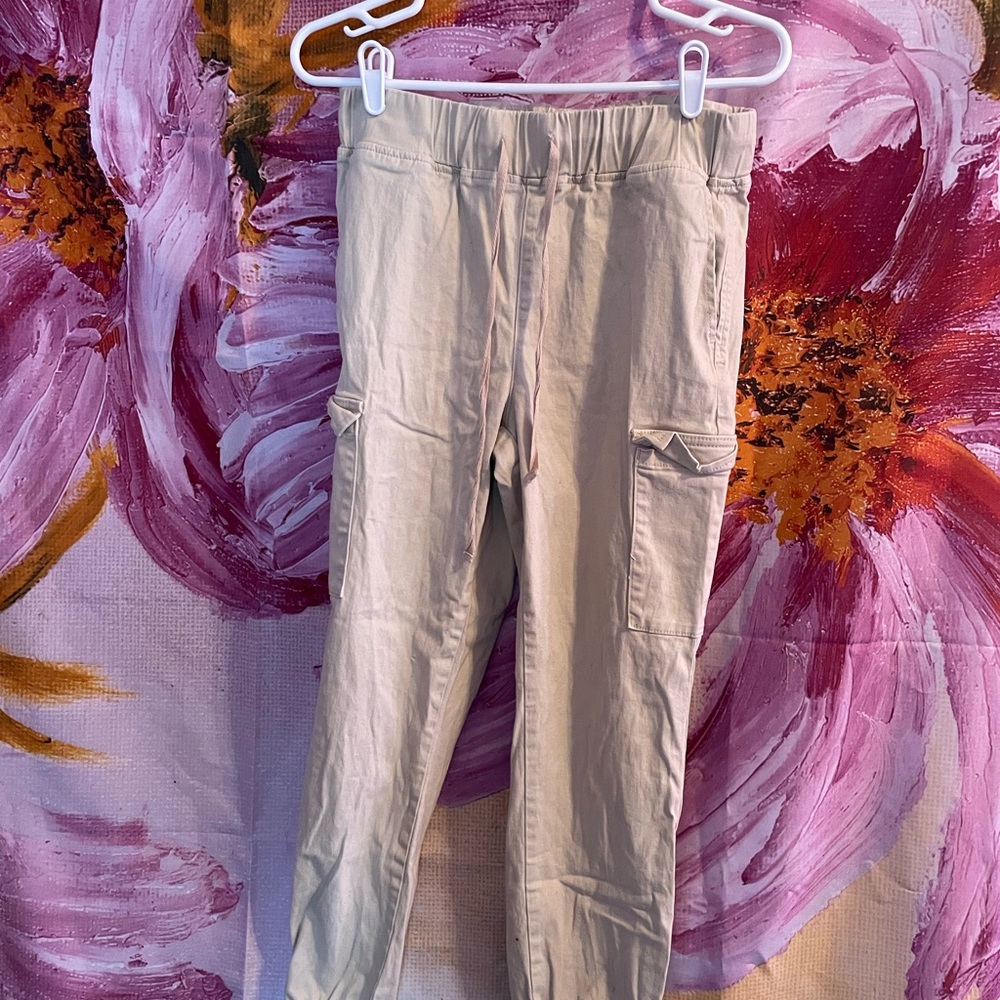 Tan cargo pants size Xs